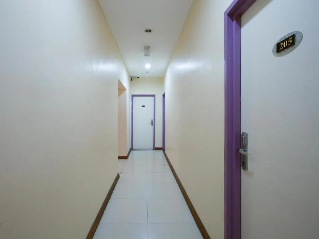 **  Hotel Zamburger Sungai Besi Kuala Lumpur Malasia