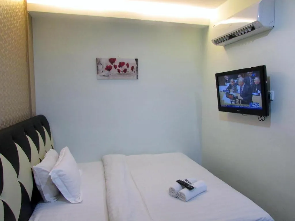 Hotel Zamburger Sungai Besi كوالالمبور 2*,  ماليزيا