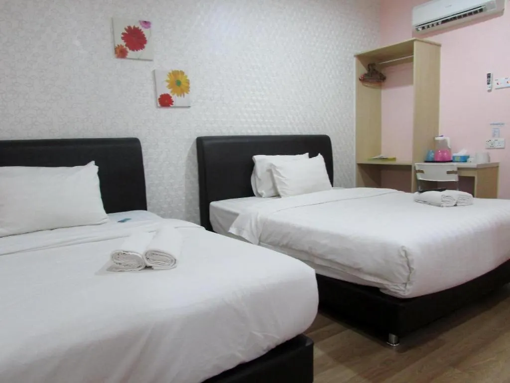 Hotel Zamburger Sungai Besi كوالالمبور