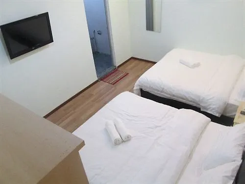 Hotel Zamburger Sungai Besi كوالالمبور